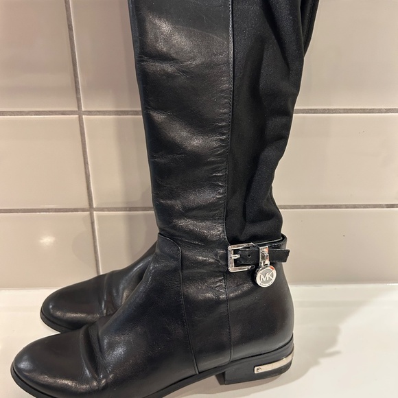 Tall Michael Kors Riding boots - Picture 4 of 7